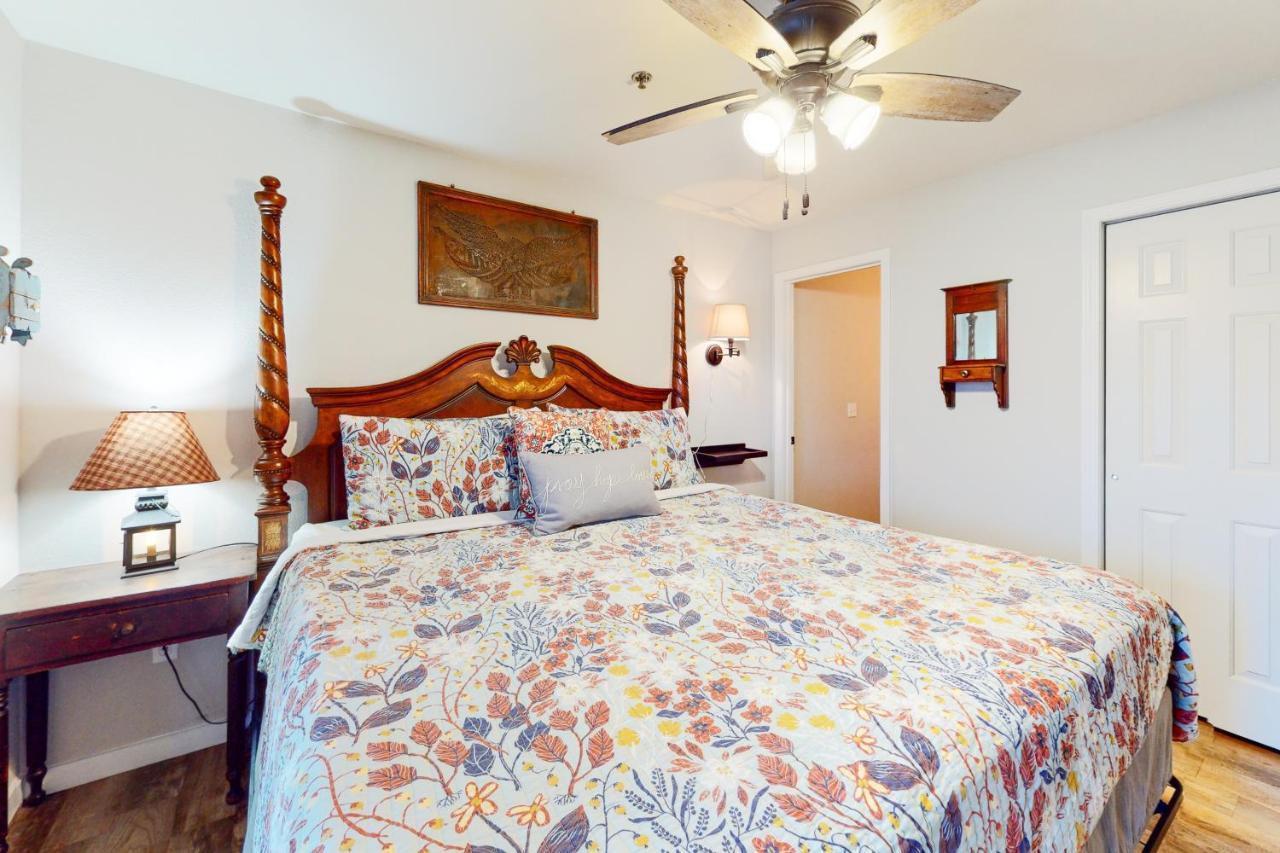 The Farmhouse At Fall Creek Branson Luaran gambar